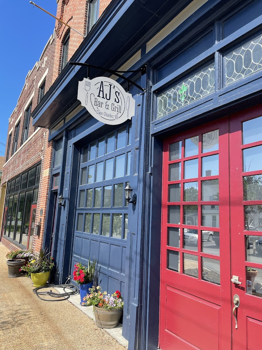 Aj's Bar & Grill